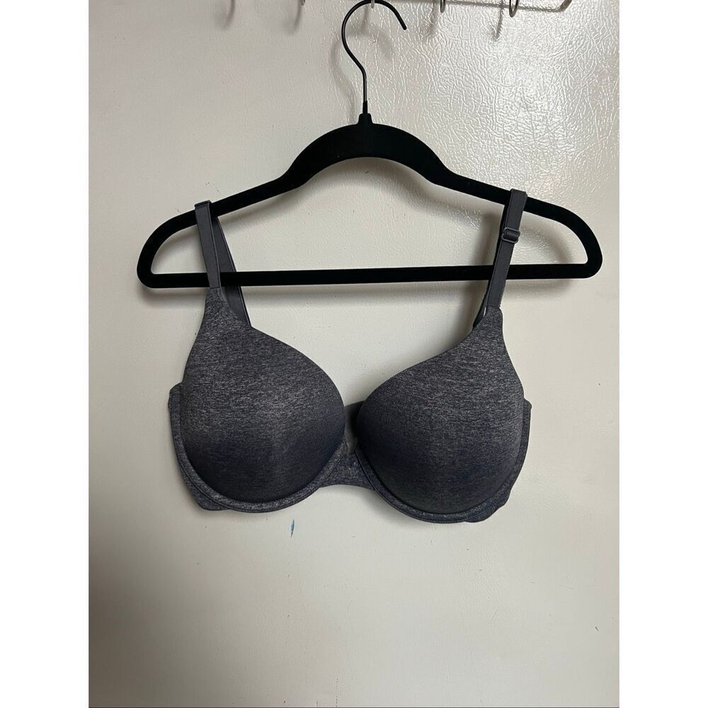 Victoria’s Secret Padded Perfect Coverage Bra Size 34DD Flawed